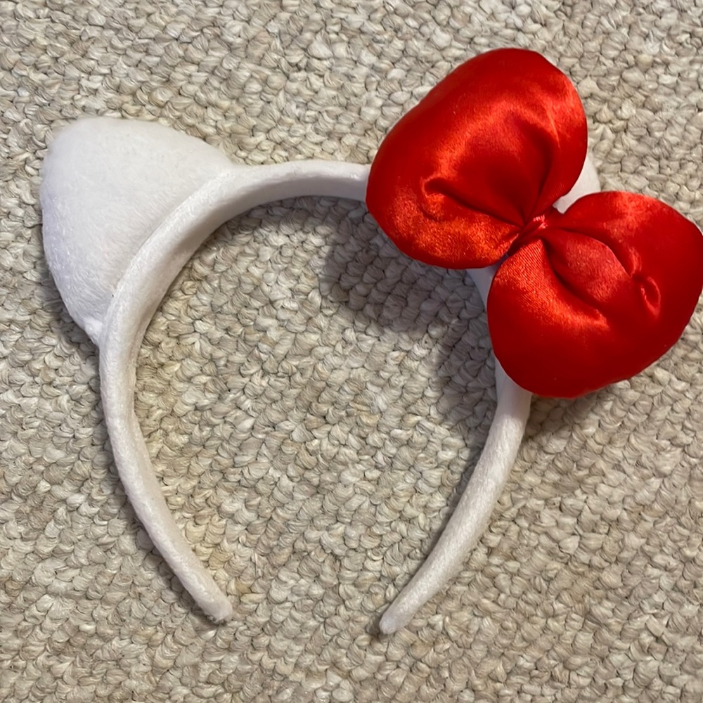 Hello Kitty headband